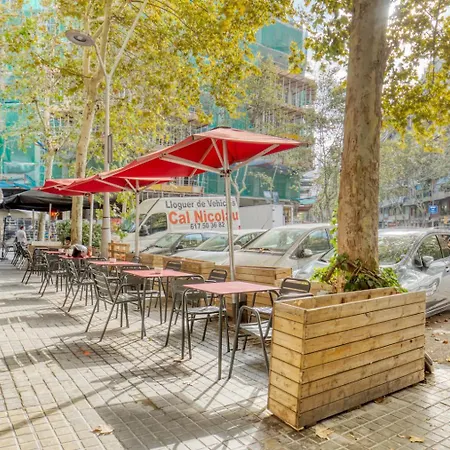 Nova Esquerra De Leixample 3br W 2 Balconies Bcn-111