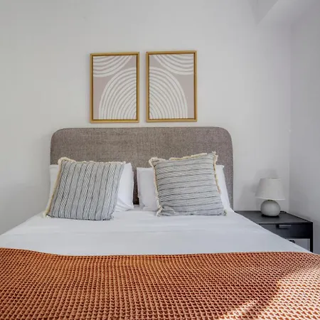Nova Esquerra De Leixample 3br W 2 Balconies Bcn-111 Apartment *