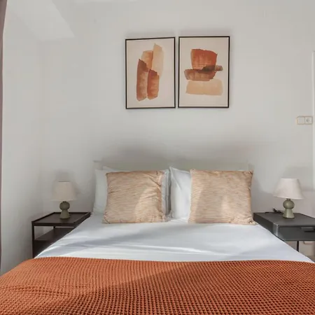 Nova Esquerra De Leixample 3br W 2 Balconies Bcn-111 Barcelona